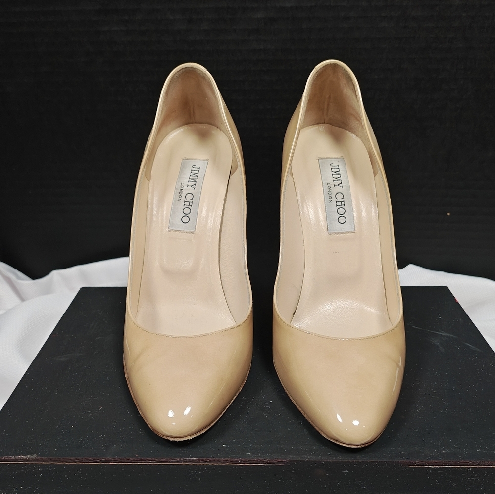 Jimmy Choo Cream Heels Classic Design